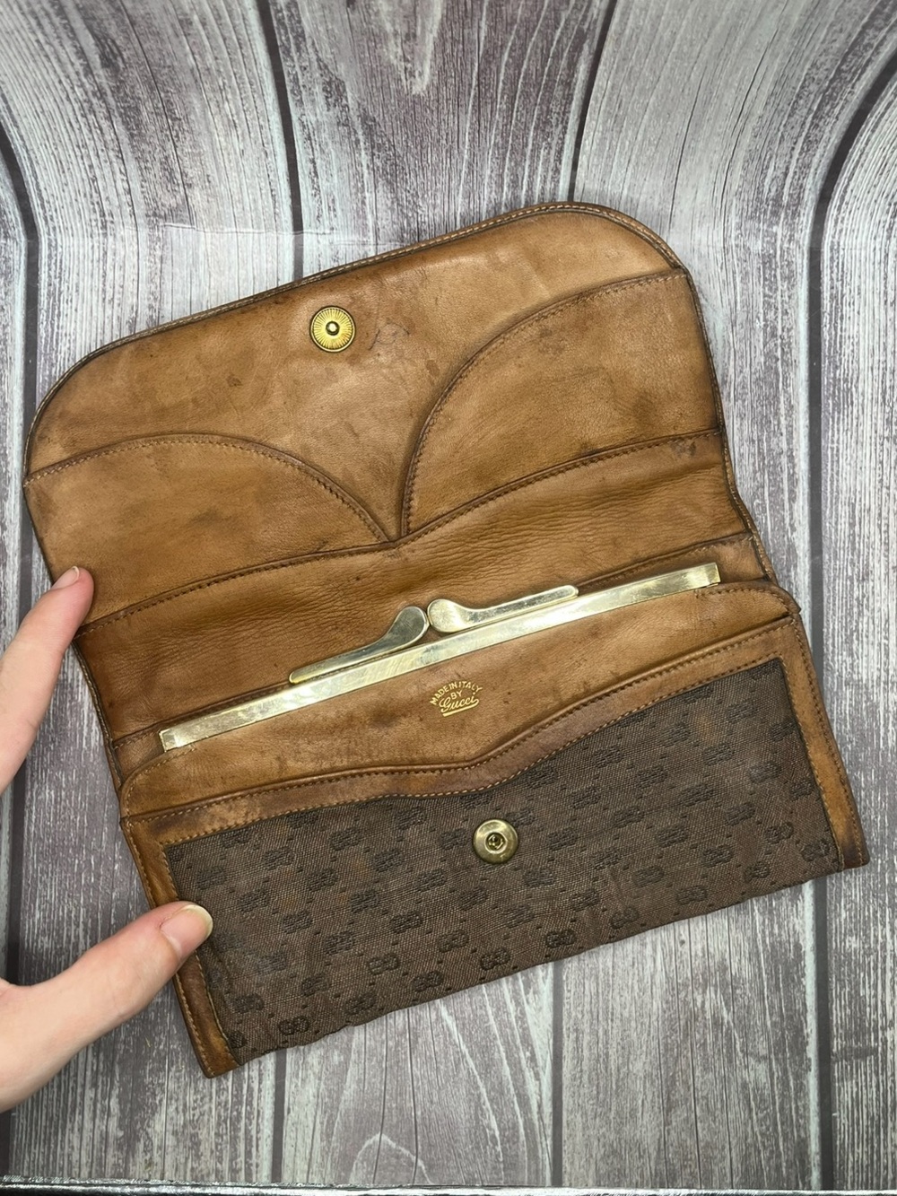 GUCCI VTG 80s Micro GG Supreme Clutch Bag Kiss Lock Leather & Canvas Tan Beige - Picture 5 of 16